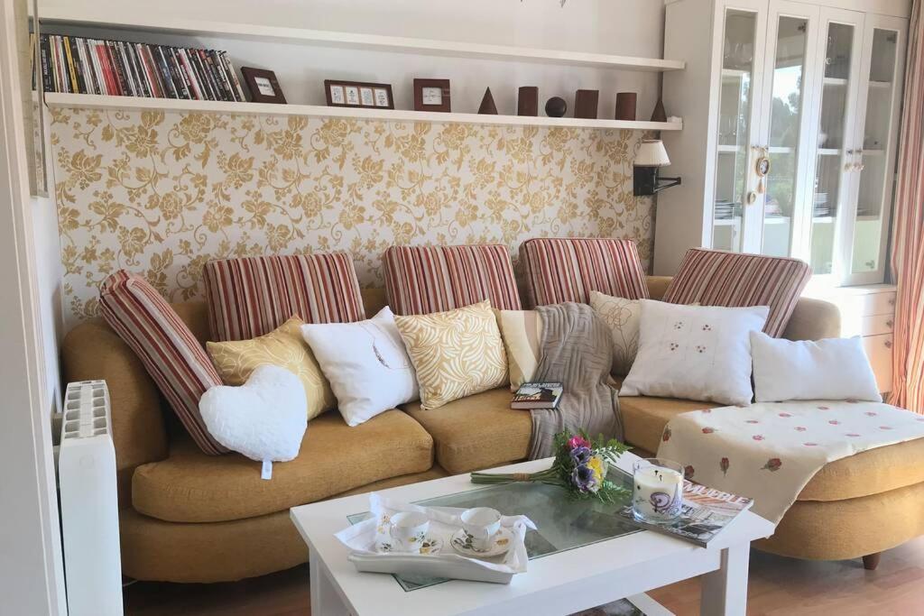 Apartamento En Primera Linea De Playa A Guarda Kültér fotó