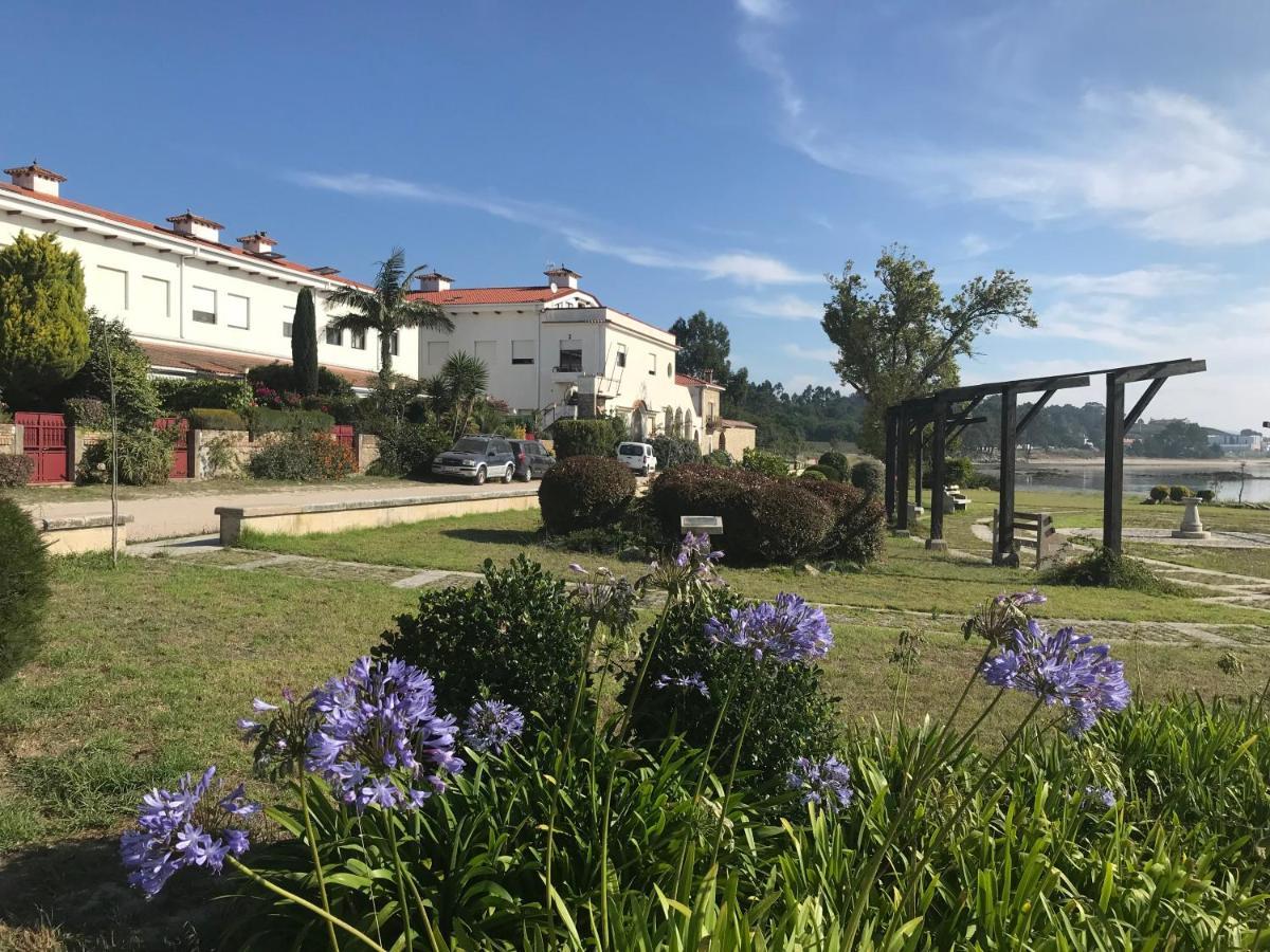 Apartamento En Primera Linea De Playa A Guarda Kültér fotó